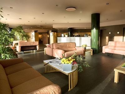Country Hotel Borromeo 佩斯基耶拉博罗梅奥 外观 照片